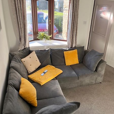 Newly Refurbished Beautiful Location 1 Bedroom Residential House Cramlington Dış mekan fotoğraf