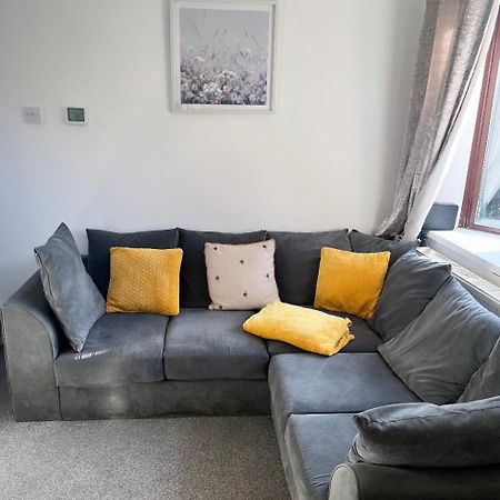 Newly Refurbished Beautiful Location 1 Bedroom Residential House Cramlington Dış mekan fotoğraf